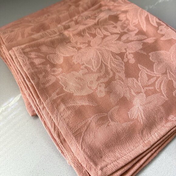 Set of 8 Vintage Damask Napkins 17x17" Square Floral Coral Warm Pink - Picture 3 of 7